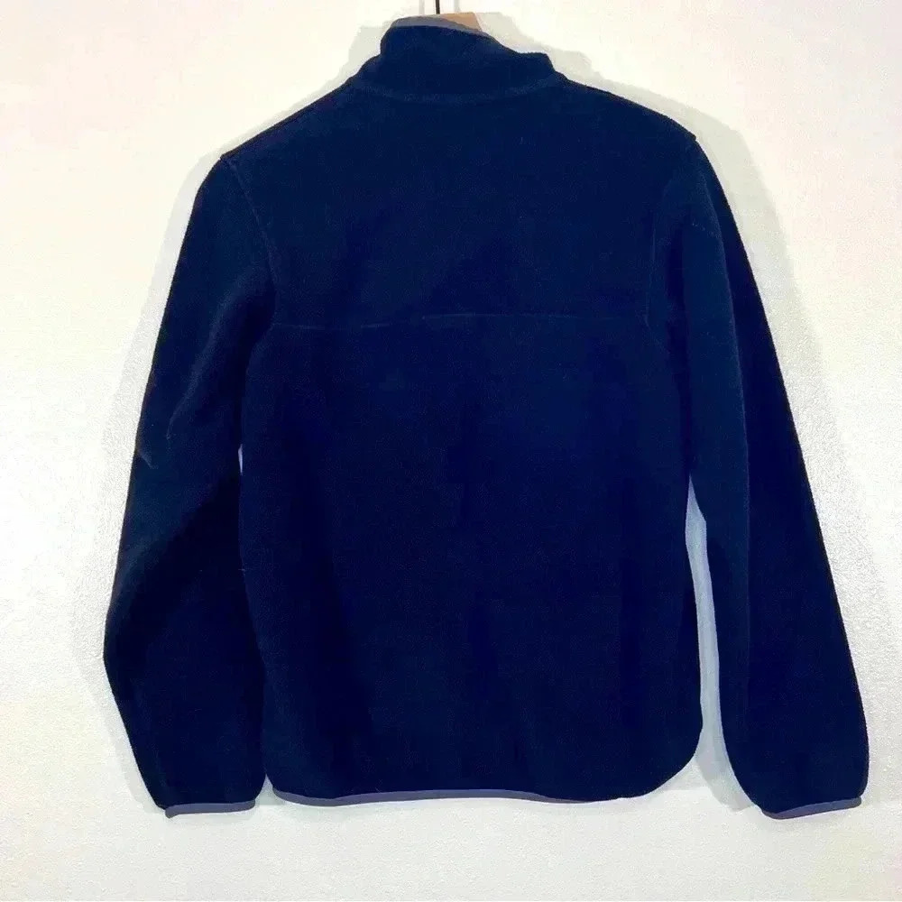 Women’s Black Patagonia Synchilla Pullover - Picture 2 of 4